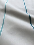 Edler Gardinenstoff mit blauen Streifen