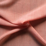Roter Gardinenstoff aus recycelten Polyester
