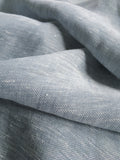 Zartes Leinen in pastellblau